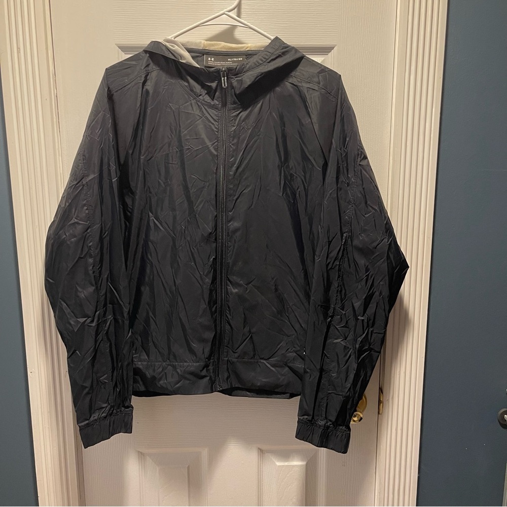 Under Armour Black Wind Breaker Jacket; Black Size XL